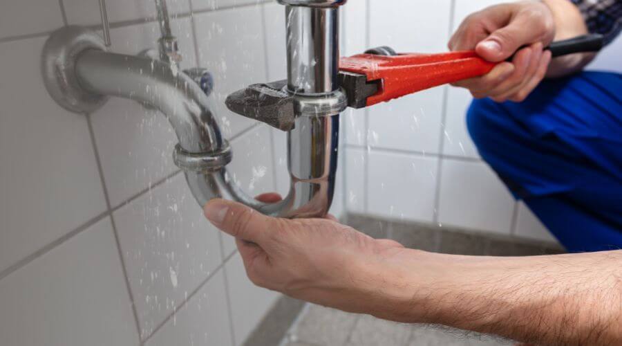 Local expert plumbing services in Bisbee, ND